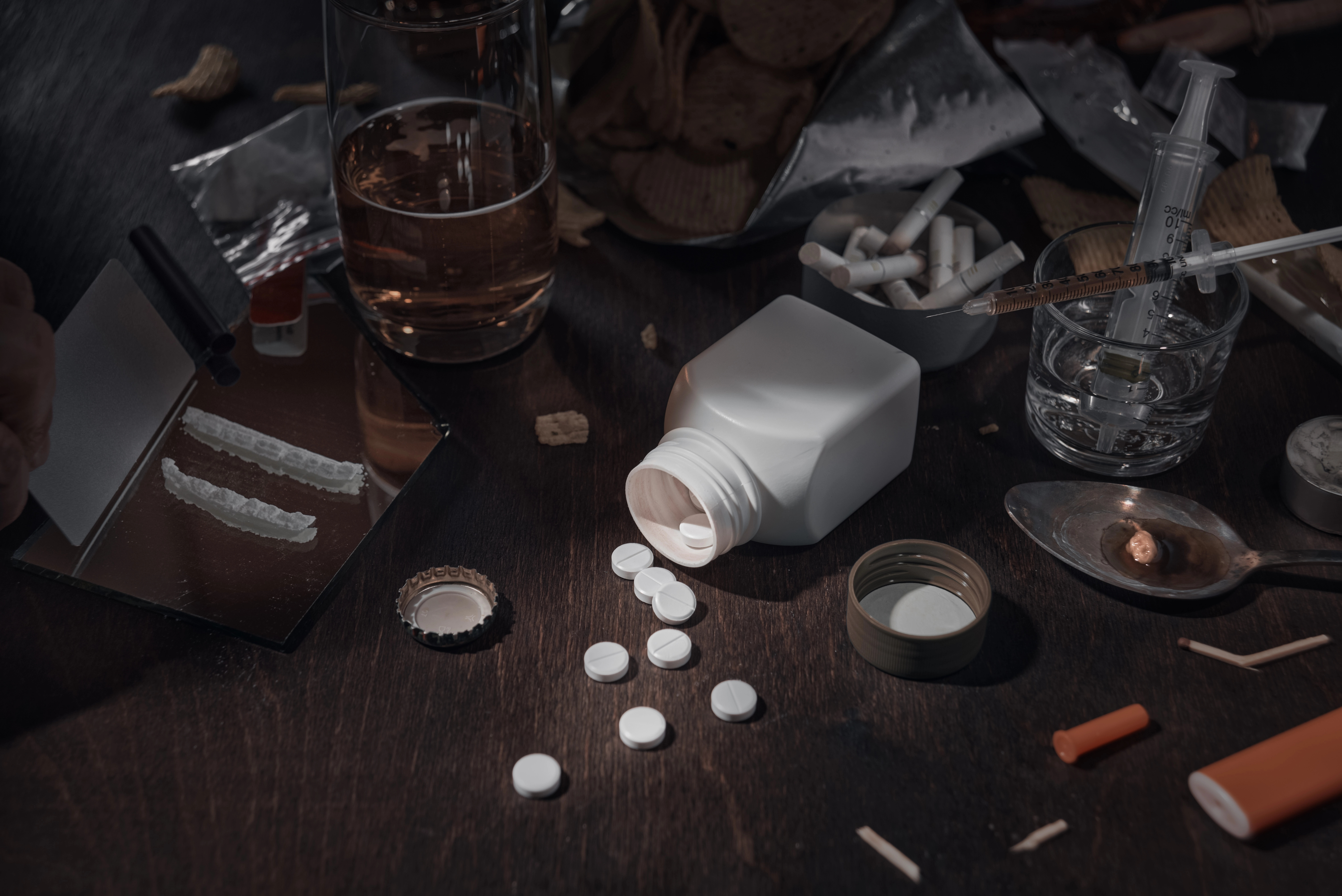 毒品与酒精的混合物(1).jpg